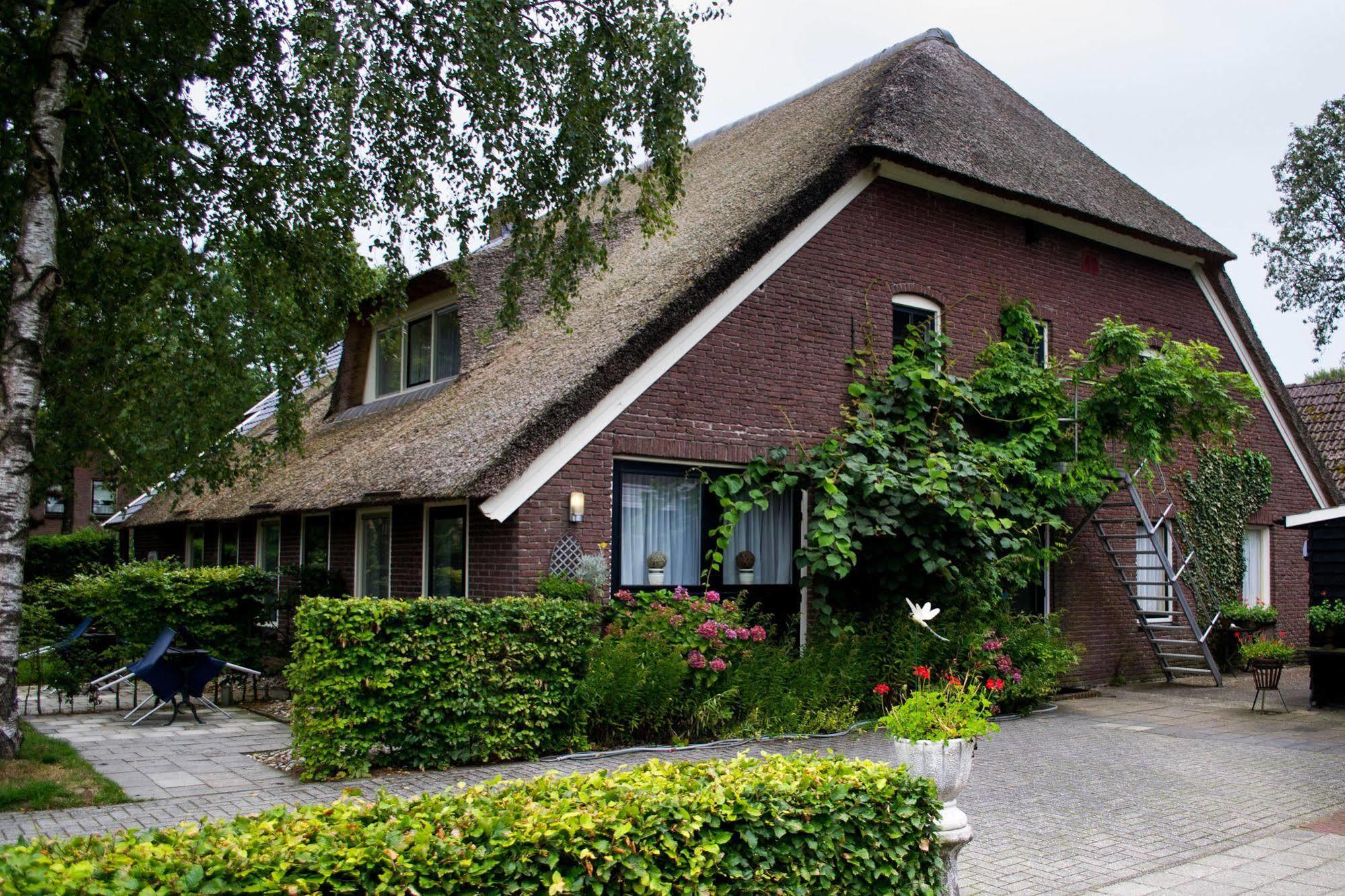 De Loohoeve - Restaurant & Hotel Schoonloo Extérieur photo